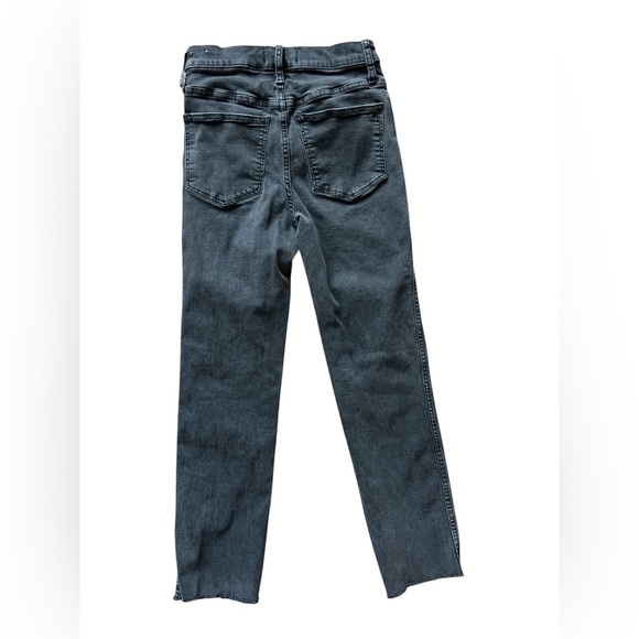 Madewell Ladies Stovepipe Mid-Rise Raw Hem Straight Leg Jeans Black Size 25 - Picture 4 of 6